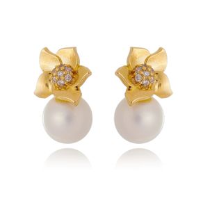 Brinco-Flor-com-Zirconias-Brancas-e-Perola-em-Prata-e-Banho-de-Ouro Brinco-Flor-com-Zirconias-Brancas-e-Perola-em-Prata-e-Banho-de-Ouro