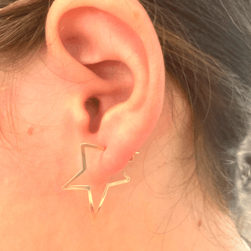 Brinco-Estrela-Super-Confort-em-Ouro-18K Brinco-Estrela-Super-Confort-em-Ouro-18K