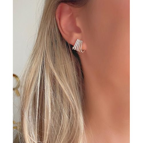 Brinco-Detalhes-Tiras-Lisa-e-com-Zirconias-Brancas-em-Prata-e-RodioVest Brinco-Detalhes-Tiras-Lisa-e-com-Zirconias-Brancas-em-Prata-e-RodioVest